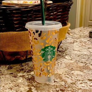 Custom starbucks cup .. name add 2$
